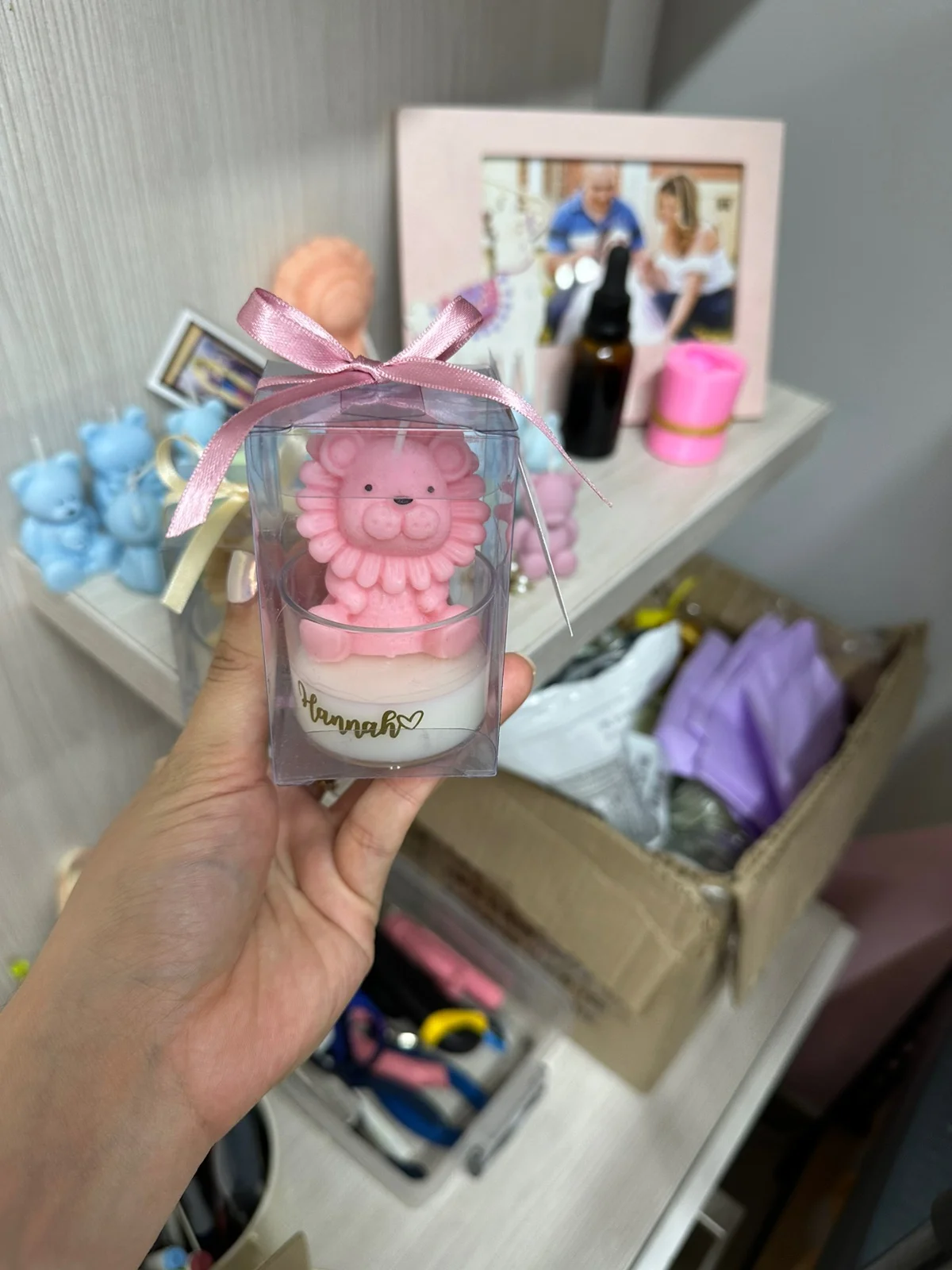 Leoncito en Cajita de Acetato