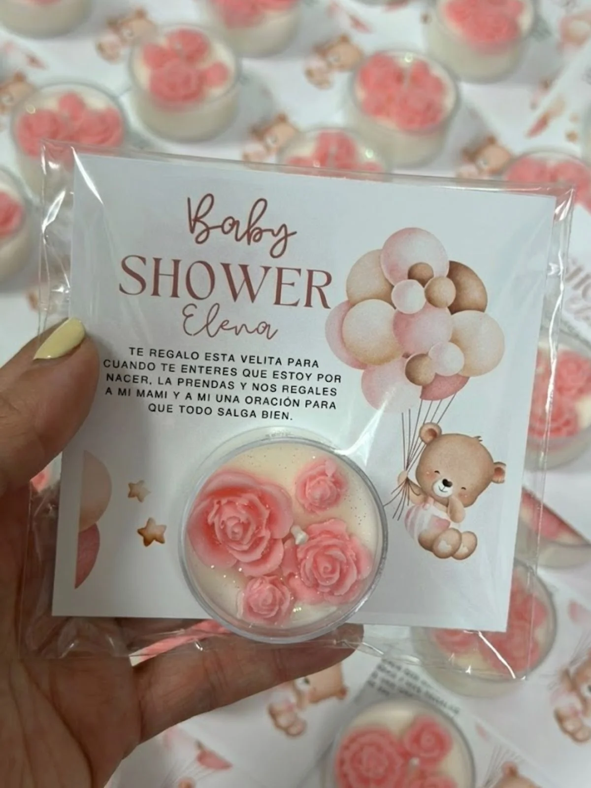 Velita con Rosas Decorativas